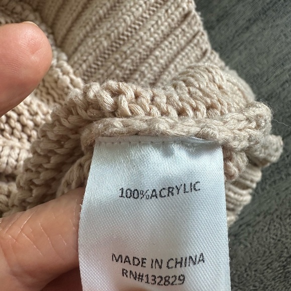 Lovers + Friends Cream V-Neck Sweater - Picture 9 of 9